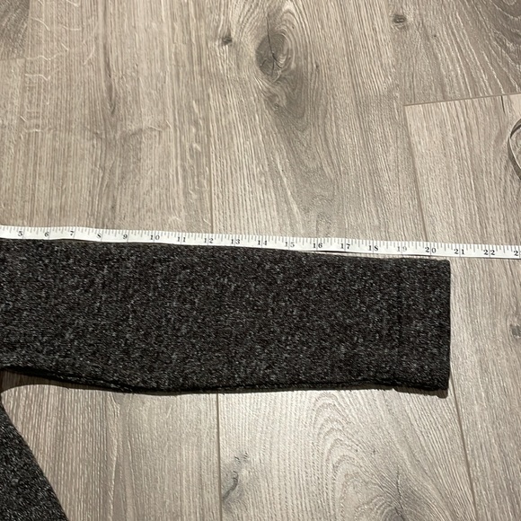 Banana Republic PETITES Long Jacket  with dual zipper and front pockets. - Picture 9 of 10